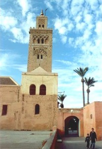 Mit dem Riad La Maison Nomade in Marrakesch zur Koutoubia-Moschee 
